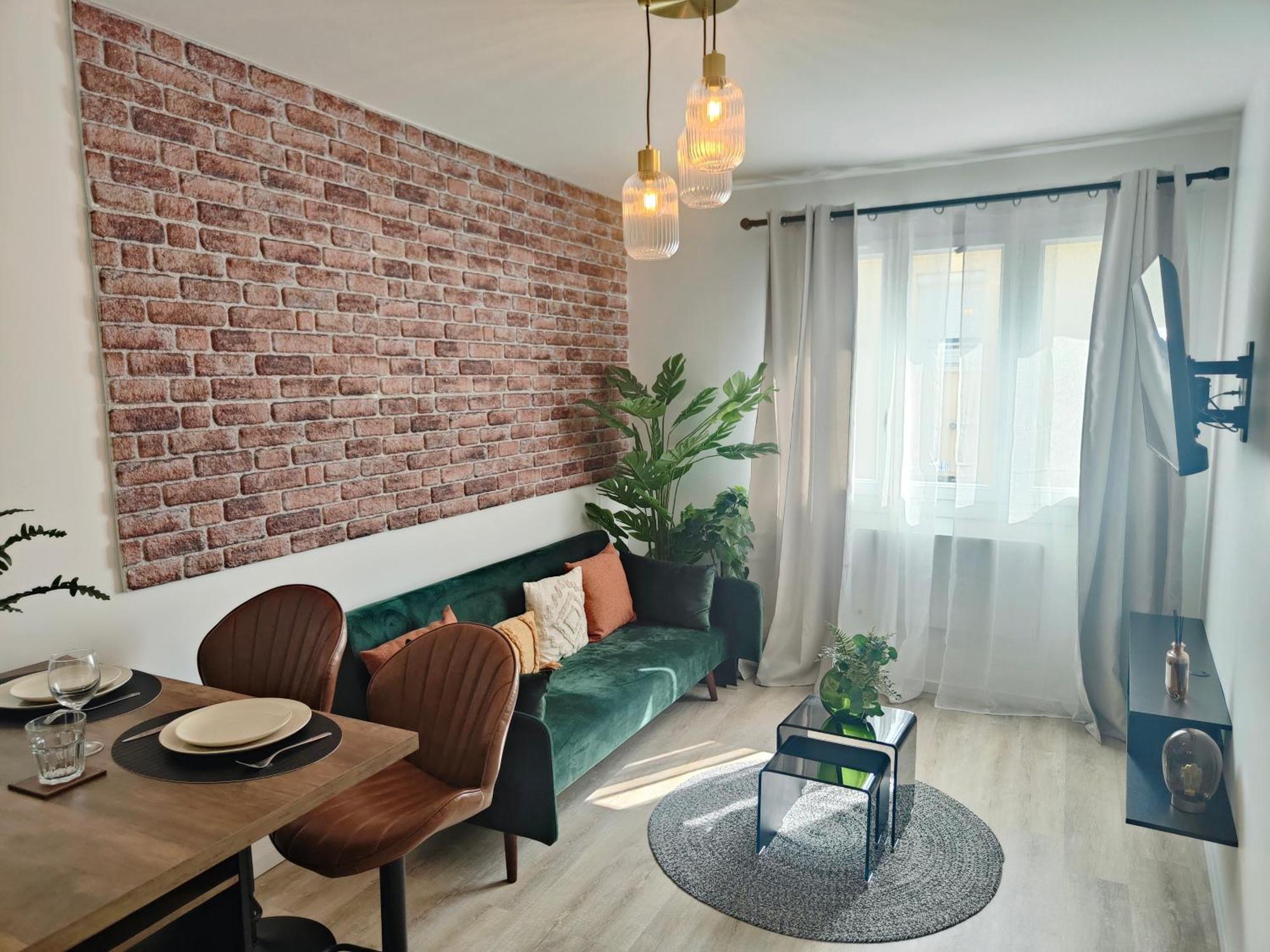 Doris 1 Apartment Châteaudun Екстериор снимка
