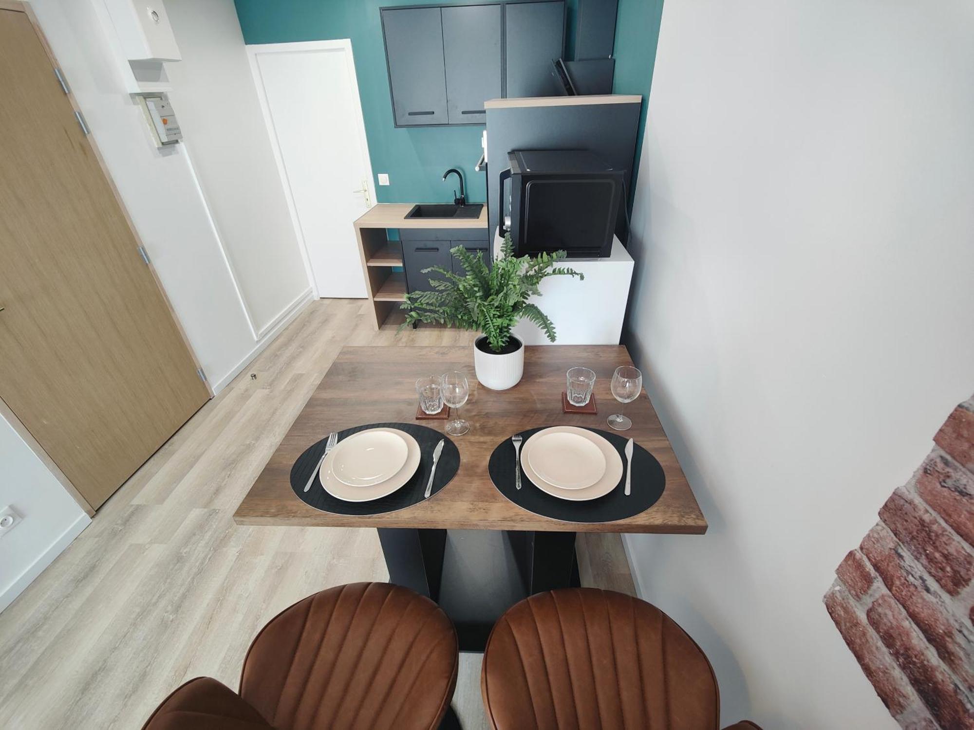 Doris 1 Apartment Châteaudun Екстериор снимка